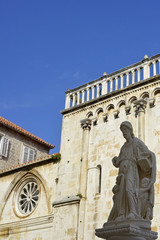 La statua della cattedrale di San Lorenzo, Trogir