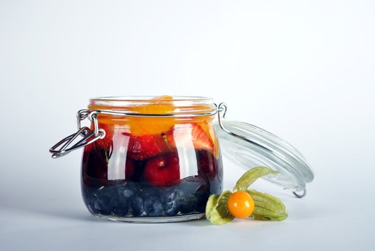 Fr&uuml;chte im Glas