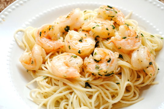 Spaghetti with Garlic and Shrimp