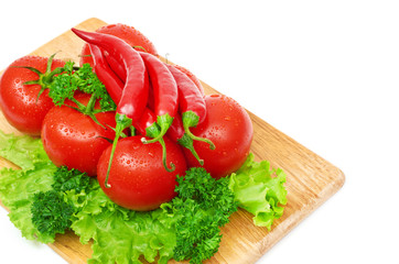 Composition with raw vegetables