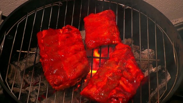 grilling spare ribs