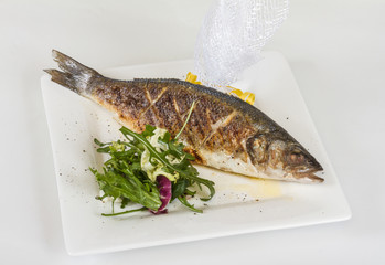 Sea-bass with vegetables