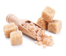 wooden scoop with cane sugar