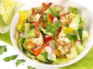 Salat mit Garnelen