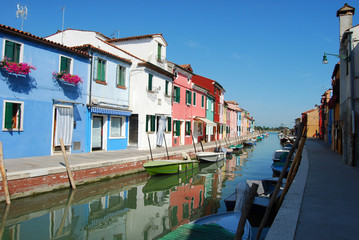 Fototapeta na wymiar Domy Laguna - Wenecja - Włochy 034