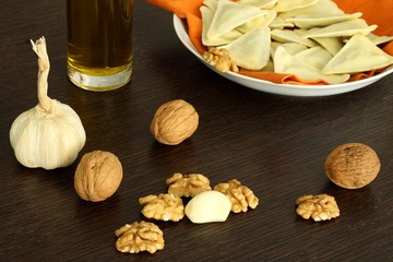 Ingredients for walnuts sauce