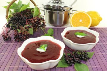 Holunderbeersuppe