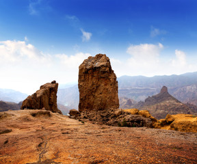 Fototapeta premium Gran canaria Roque Nublo blue sky