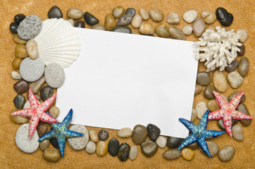 Obraz premium Blank message on the sand