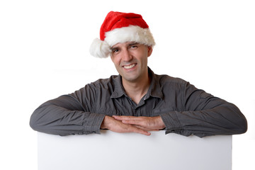 Mann mit Nikolausm&uuml;tze und Werbeschild