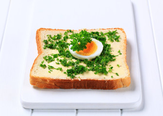 Bread with chopped parsley