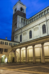 Obraz premium City monument night shot color image