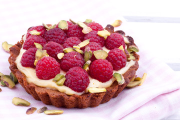 raspberry mini tart