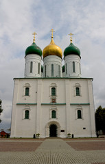 Fototapeta na wymiar The Cathedral of the Dormition (circa 1682).Kolomna, Russia