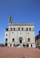 Fototapeta na wymiar Palazzo dei Consoli - Gubbio - Włochy