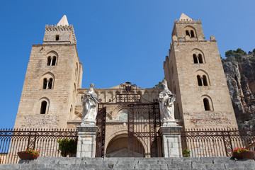 Fototapeta na wymiar Katedra w Cefalu