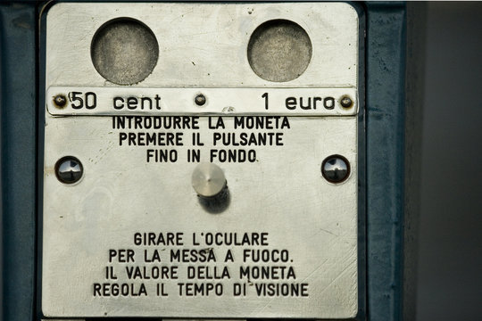 introdurre la monetina