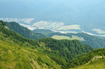 Fototapeta na wymiar Górski krajobraz w Transylwanii