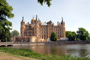 Fototapeta na wymiar Schweriner Schloss, Landtag, Mecklenburg-Vorpommern, Schwerin