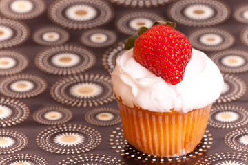 cup cake with strawberry