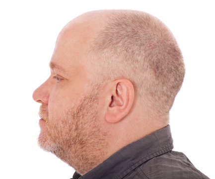 Profil des Kopfes eines Mannes mittleren Alters