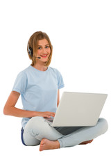 Fototapeta premium teenage girl using laptop