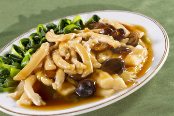 Steamed vegetable in Chinese style with soy sauce