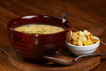 Chicken creamy soup with croutons