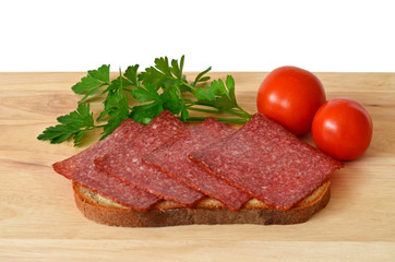 Brot mit Salami