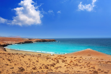 Fototapeta na wymiar Papagayo caleta del Congrio beach in Lanzarote