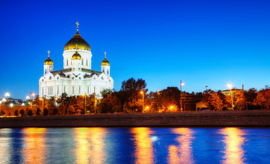 Fototapeta na wymiar Temple of Christ the Savior in Moscow
