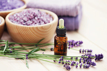 Fototapeta na wymiar lavender aromatherapy