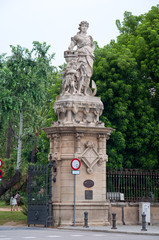 Fototapeta na wymiar The main entrance to the Ciutadella Park