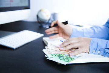arbeit in büro (hände)