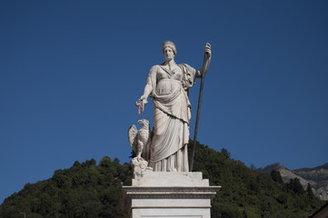 beatrice d'este Carrara statua marmo