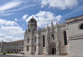 Fototapeta na wymiar Blick auf Klasztor Hieronimitów w Lissabon, Portugalia