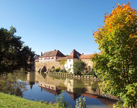 Seeweihermauer in Wei&szlig;enburg