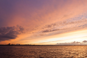 Fototapeta premium silhouette of tallinn with fire sunset