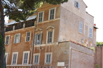ROMA PALAZZO IN CENTRO STORICO