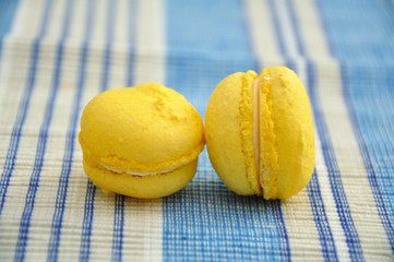 Zitronen Macarons