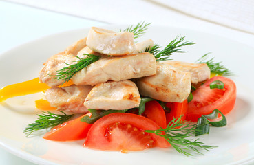Chicken breast pieces with vegetables