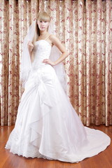 Fototapeta premium beautiful blond bride