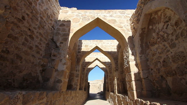 Qal'at al-Bahrain fort in city
