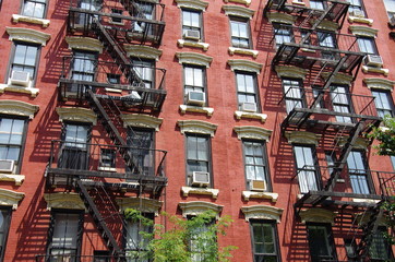 Obraz premium escaliers de secours à new-york