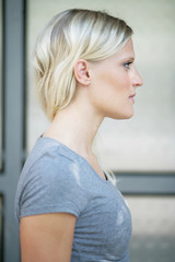 Profil einer Frau © Peter Atkins