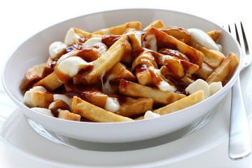 poutine, canadian cuisine