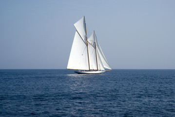 Fototapeta premium Sailboat on sea