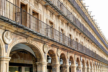 Obraz premium surrounding buildings at the Plaza Mayor, Salamanca, Spain