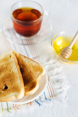 Toast, honey and tea