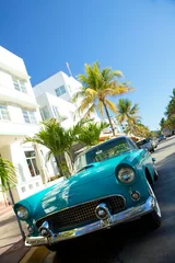 Door stickers Old cars Vintage car sulla Ocean Drive miami